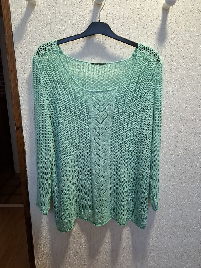 Joli pull femme ajouré XL couleur menthe très bon état