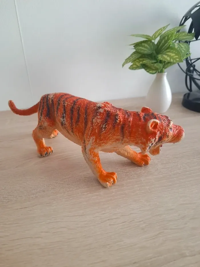 Figurine Tigre - photo numéro 4