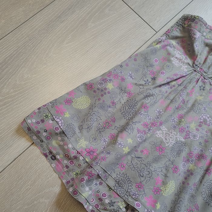 Maillot à bretelle kaki à fleur. Fille 10 ans. Marque La halle - photo numéro 2