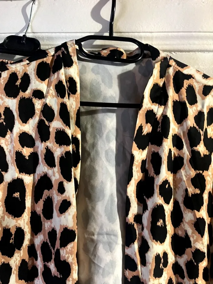 Ensemble veste short leopard taille XL - photo numéro 10