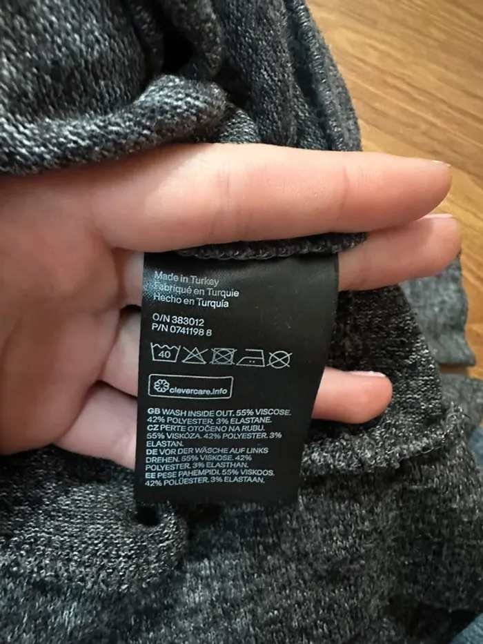Sweat gris foncé H&M - taille XS - photo numéro 5