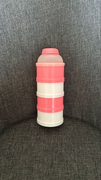 🍼 Boîte doseur de lait – Badabulle – Blanc et rose 🍼 