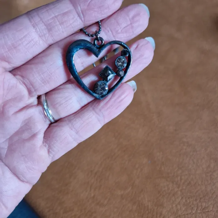 Collier fantaisie coeur - photo numéro 3