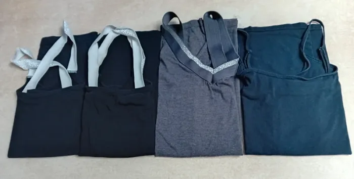 Lot de 4 débardeurs