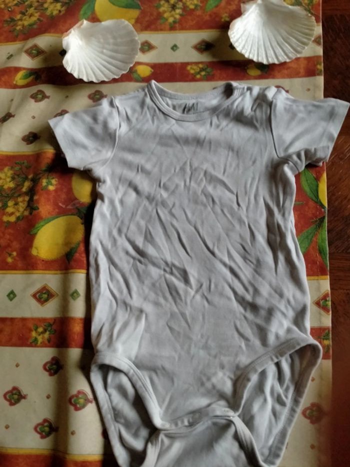 Body 12/18 mois 86 cm