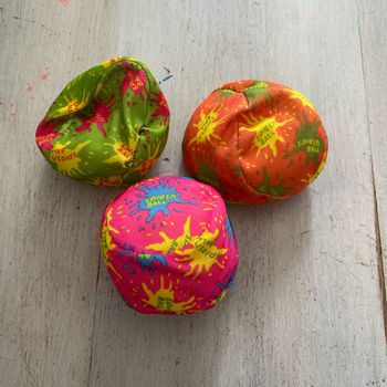 Lot de 3 petites balles en tissu