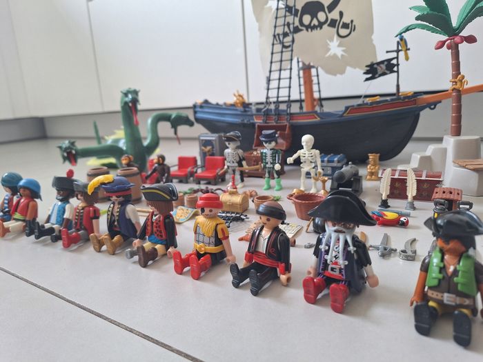 Lot playmobil pirates, bateau et monstre des mers - photo numéro 5
