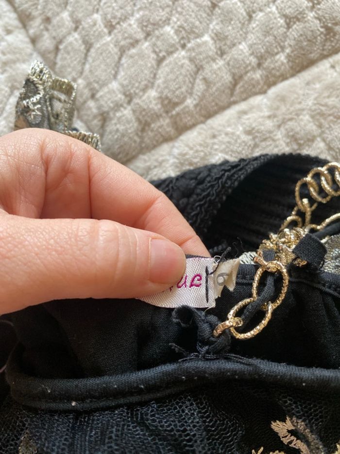 Ensemble taille six ans - photo numéro 2