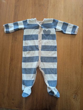 Pyjama Petit Bateau rayé bleu et blanc 12 mois