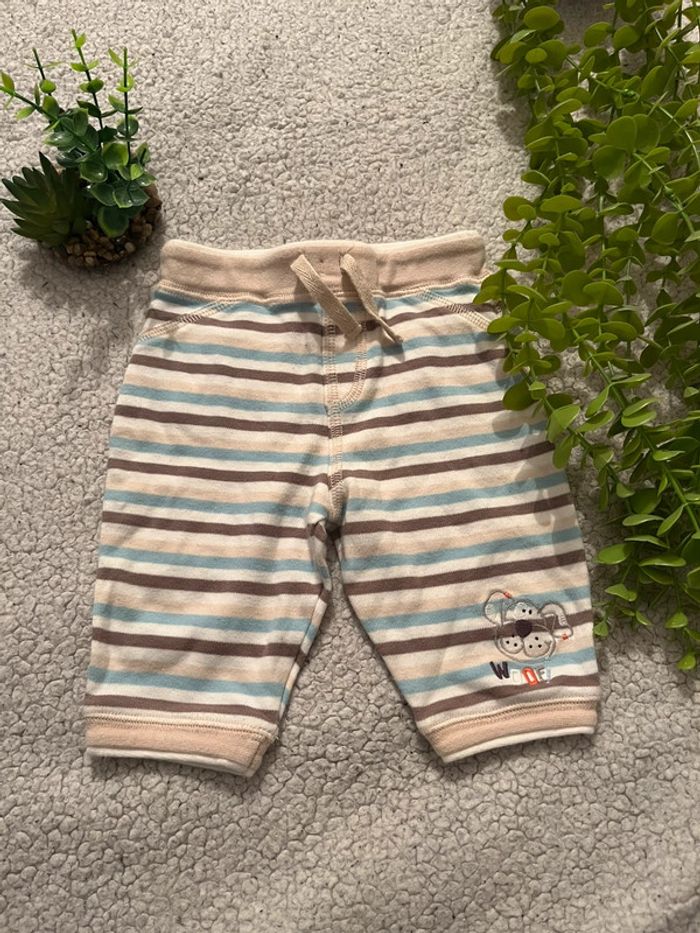 Très beau pantalon pour bébé garçon
