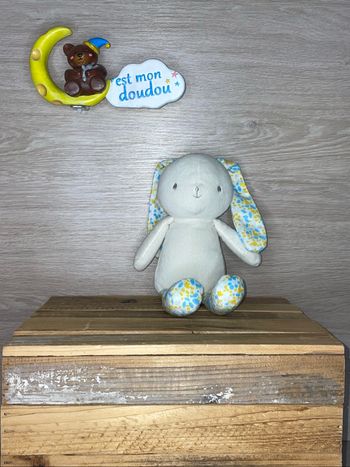 KLO11 doudou lapin 🐰 klorane