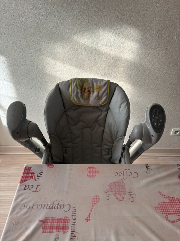 Chaise haute bébé, transat, balancelle : 3 en 1 - photo numéro 2