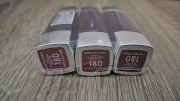 Rimmel - Rouge à Lèvres Hydra Renew - Hydratation et Brillance - 180 Vitage Pink (lot de 3)