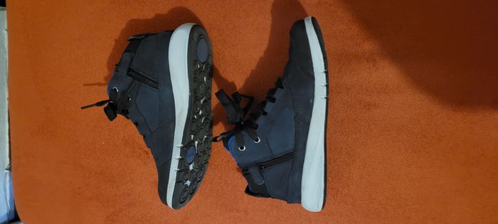 Chaussure Geox Modèle J Aeranter Boy Abx - Couleur Bleu - photo numéro 2