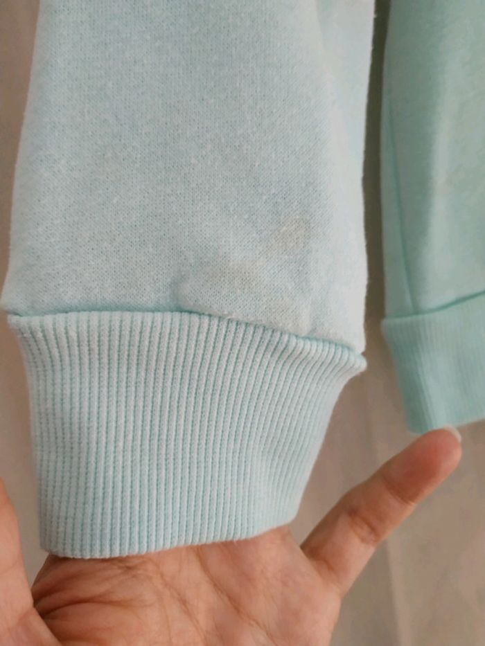 Sweat pull capuche 6 ans - photo numéro 4