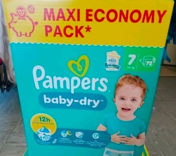 Couches Pampers Baby-Dry Taille 7