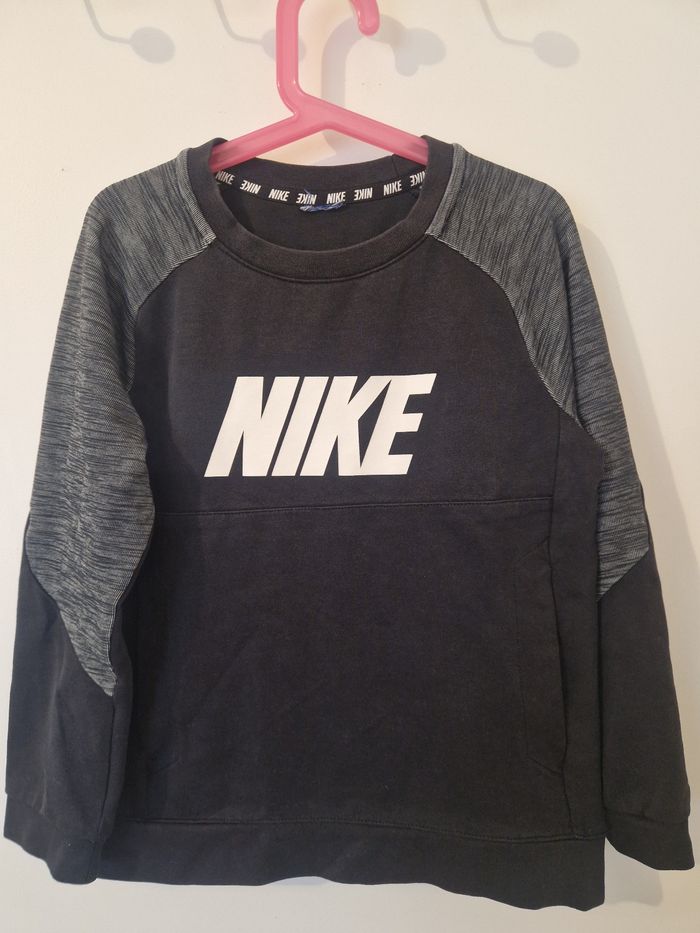 Sweat Nike - photo numéro 2