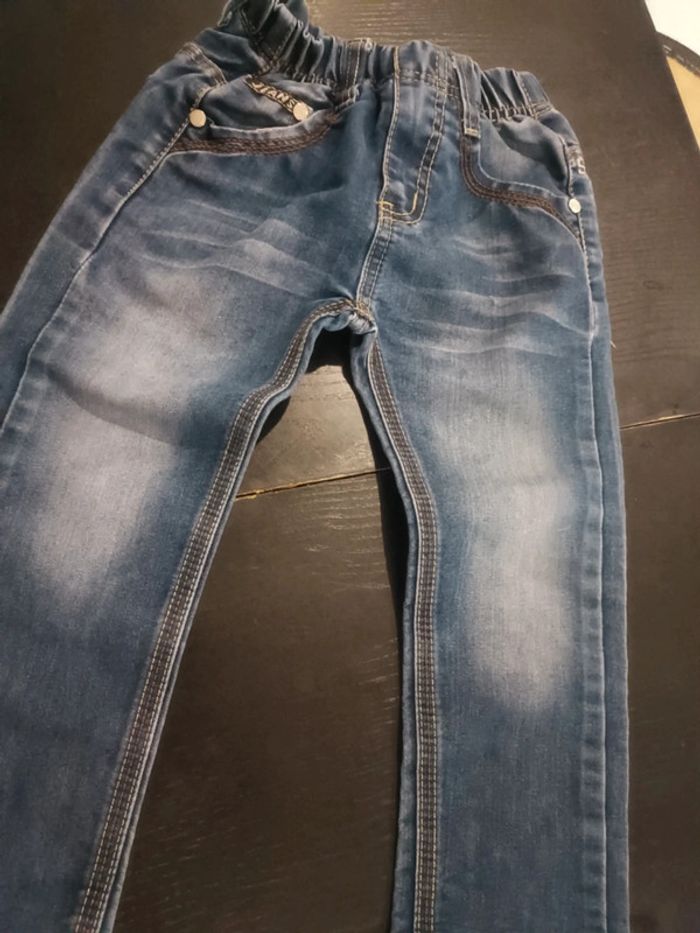 Jean 2/3 ans - photo numéro 2