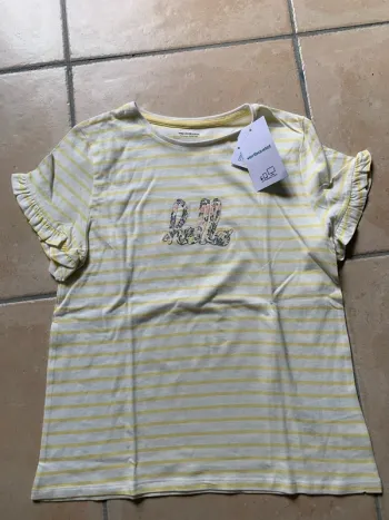 Teeshirt Vertbaudet 12 ans neuf