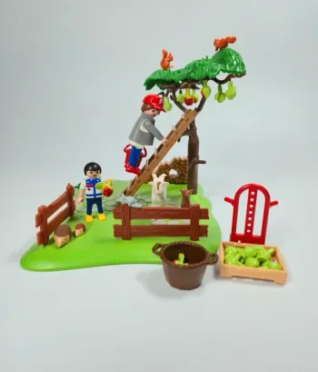 Playmobil papa et fils au Verger avec pommier