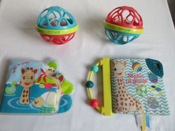 Sophie La Girafe - Lot 1er âge - Tout pour l'éveil de bébé