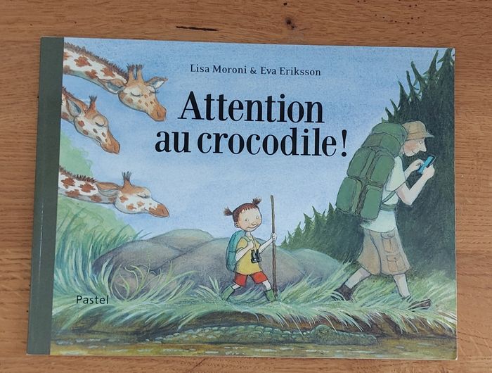 Attention au crocodile ! - l'école des loisirs - photo numéro 1