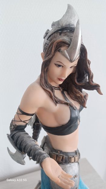 SPELLFORCE Statuette