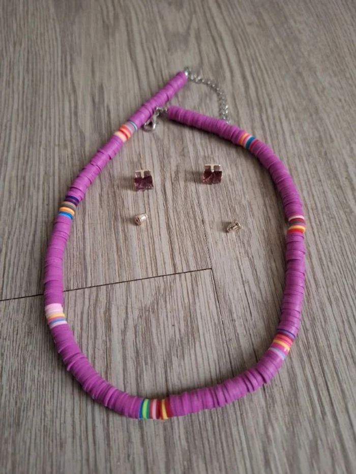 Collier et 1 paire de boucles d'oreilles neuf - photo numéro 9