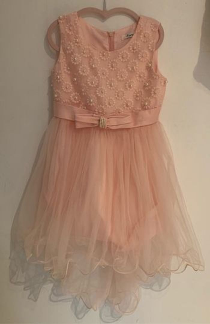 Belle robe de fête - photo numéro 2