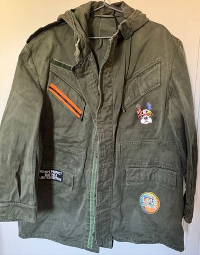 Manteau militaire customisé