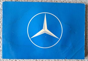 📚 Livre Auto Histoire Mercedes Benz de 1982