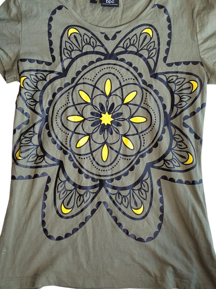 Tee-shirt à manches courtes et short - photo numéro 3