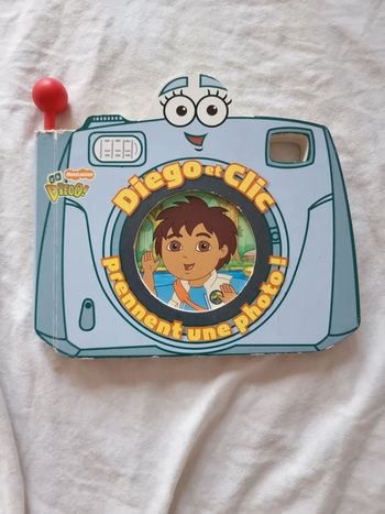 Diego et clic livre cartonné avec tirettes garçon ou fille