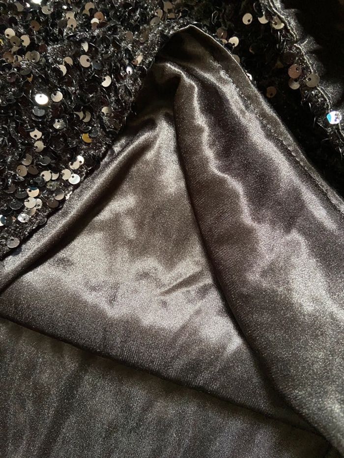 Jupe noire neuve sequins taille 2 - photo numéro 3
