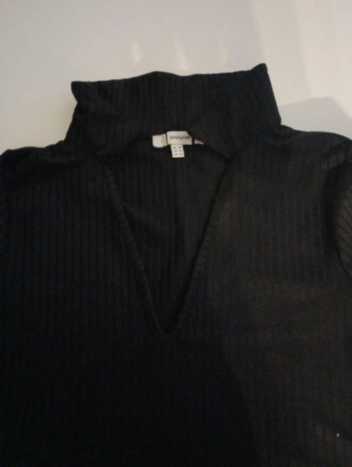 Top court croc top col en V décolleté femme Jennifer taille M - photo numéro 4