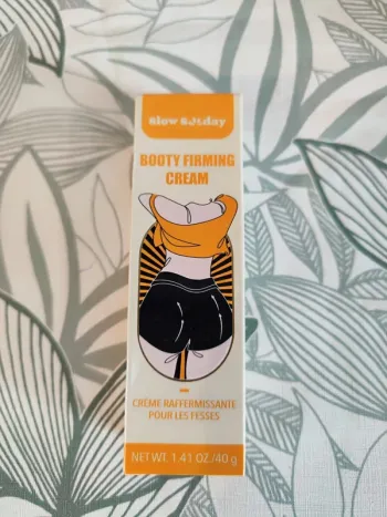 Slow s day crème raffermissante pour les fesses 40g  à utiliser 6 mois après ouverture