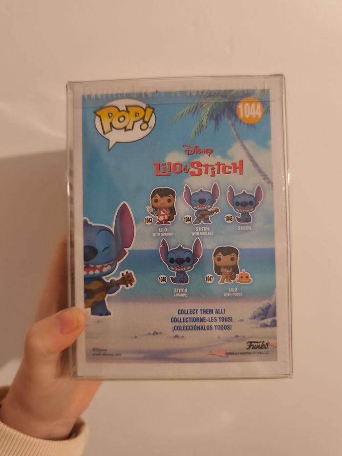 Funko pop Disney figurine Stitch ukulele 1044 - photo numéro 3