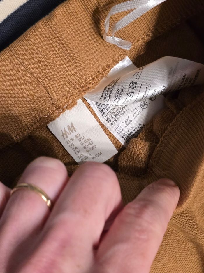 Neufs (non portés) 😍🤩💙 suoerbe ensemble molleton 12 mois garçon et chaussettes 💙😍🤩 - photo numéro 4