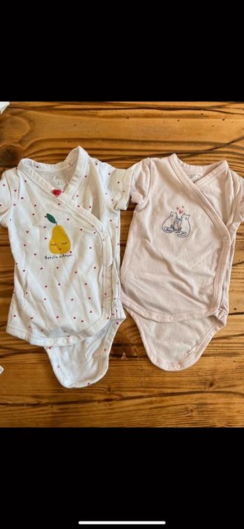 Lot bodies naissance