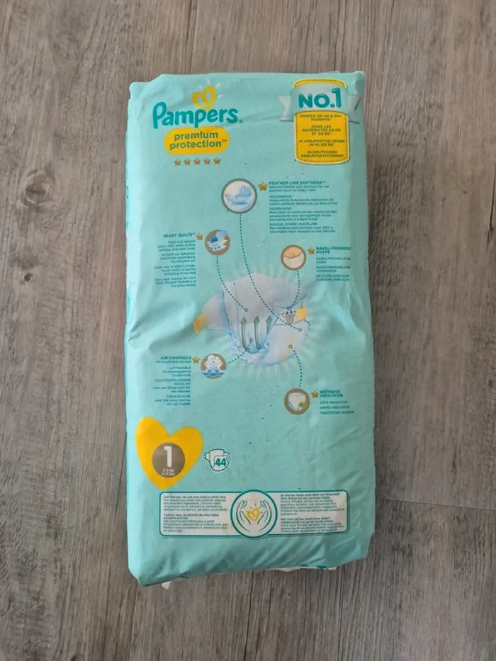 44 couches Pampers Taille 1 - photo numéro 2