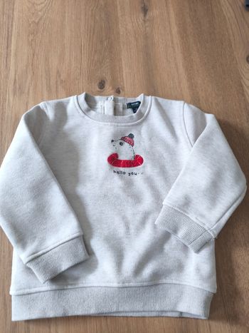 Sweat Kiabi beige 2 ans