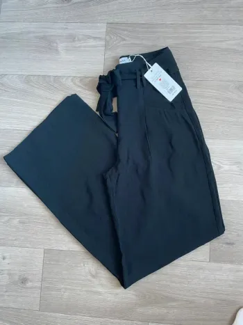 Pantalon fluide NAF NAF neuf taille 34