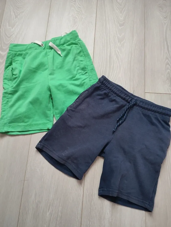Lot 2 shorts