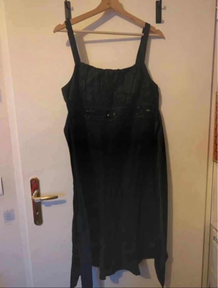 Splendide robe noire