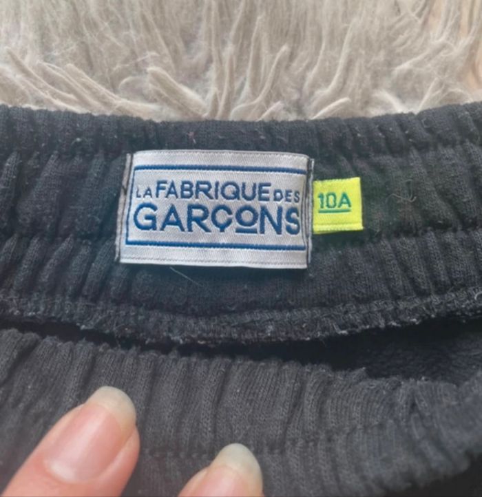Lot de 2 joggings taille 8/10 ans - photo numéro 6