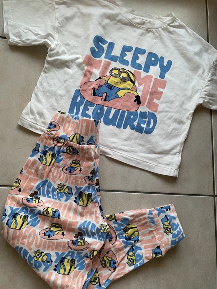 Pyjama fille 4/5 ans Les Minions - photo numéro 2