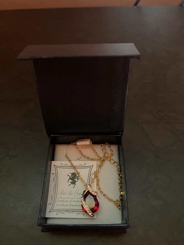 Collier
