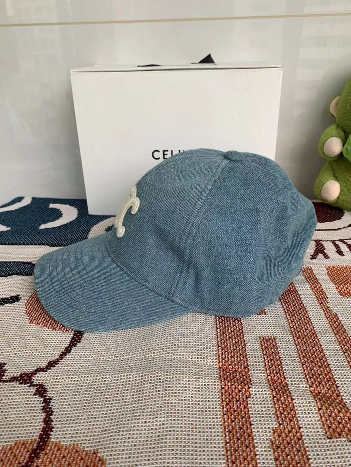 Casquette neuve Céline taille m - photo numéro 2