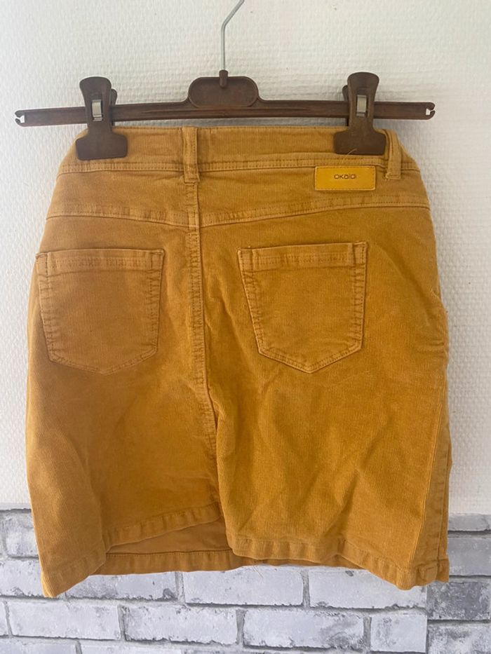 Jupe jaune moutarde - photo numéro 2