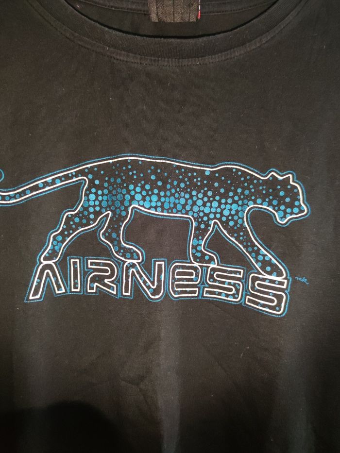 T-shirt noir manche courte
